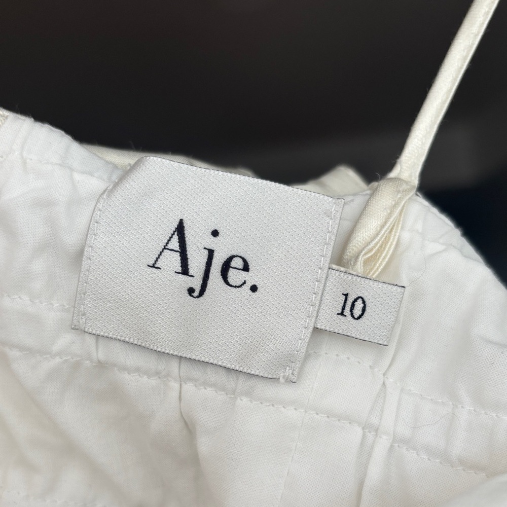 Aje Paradiso Cinched Floral Linen-Blend Midi Dress - Picture 2 of 10
